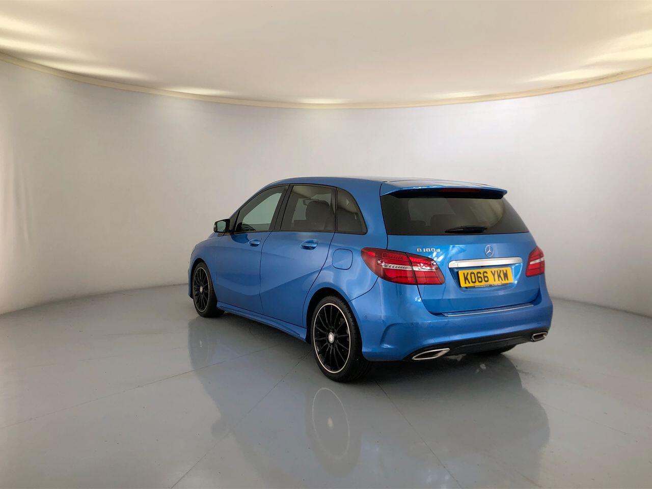 Used Mercedes-Benz B Class 2017 for sale - 76976135: Photo 7