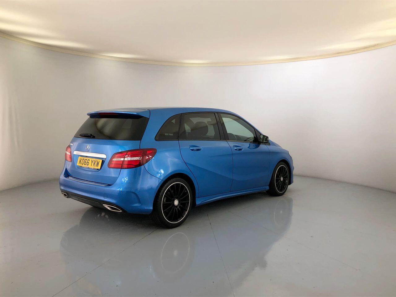 Used Mercedes-Benz B Class 2017 for sale - 76976135: Photo 9