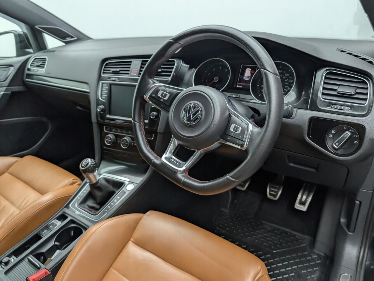 Used Volkswagen Golf 2016 for sale - 77646157: Photo 11