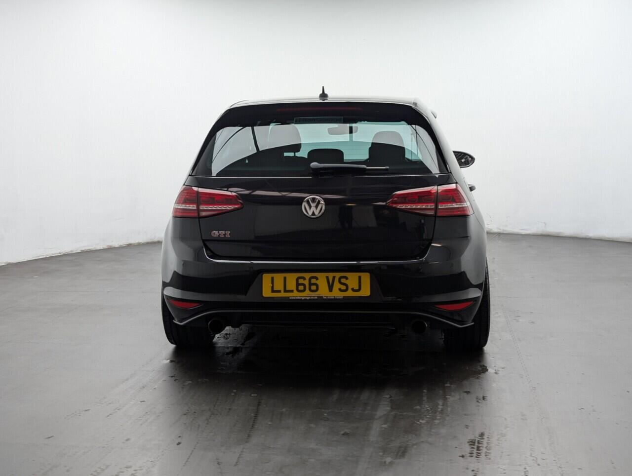 Used Volkswagen Golf 2016 for sale - 77646157: Photo 7