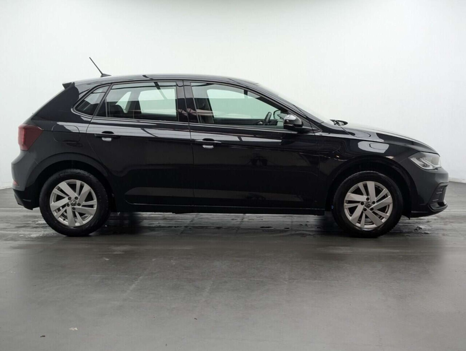 Used Volkswagen Polo 2021 for sale - 77891371: Photo 11