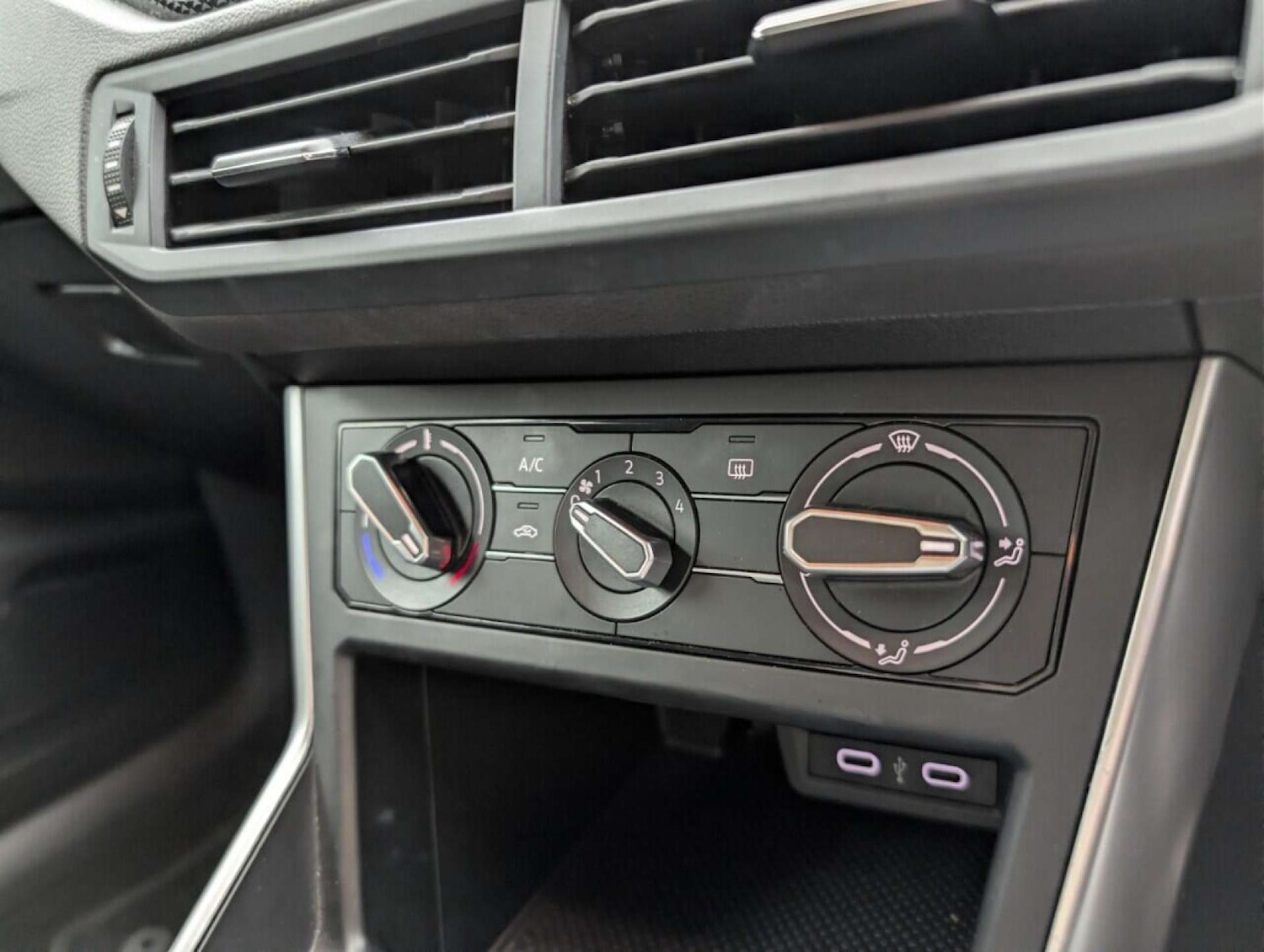 Used Volkswagen Polo 2021 for sale - 77891371: Photo 18