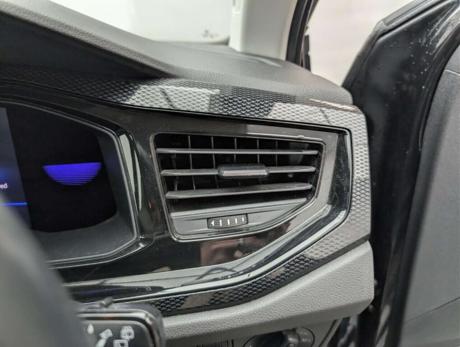 Used Volkswagen Polo 2021 for sale - 77891371: Photo 24