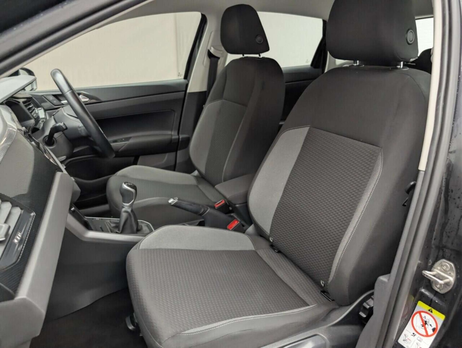 Used Volkswagen Polo 2021 for sale - 77891371: Photo 33