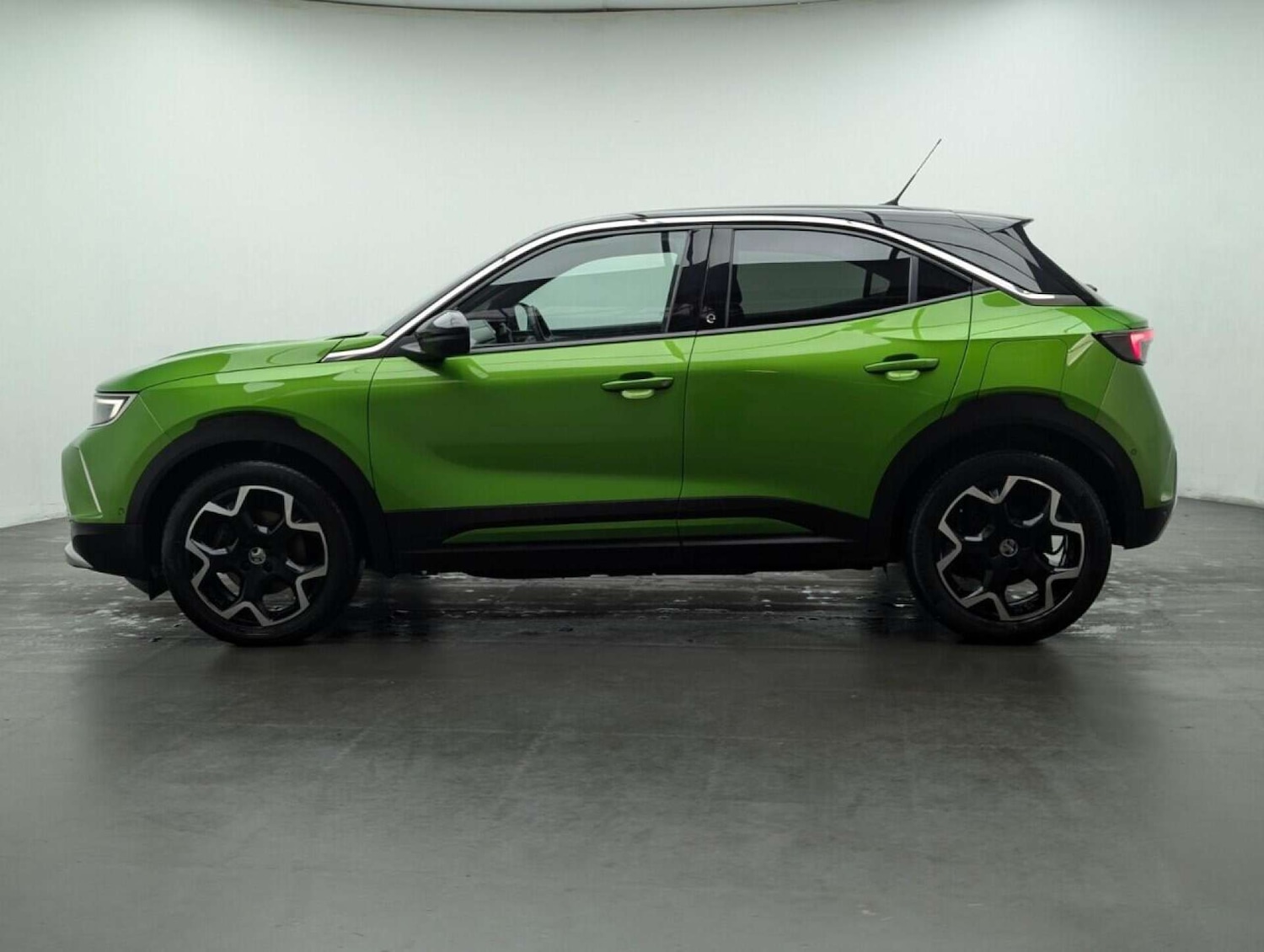 Used Vauxhall Mokka Electric 2021 for sale - 77714352: Photo 5