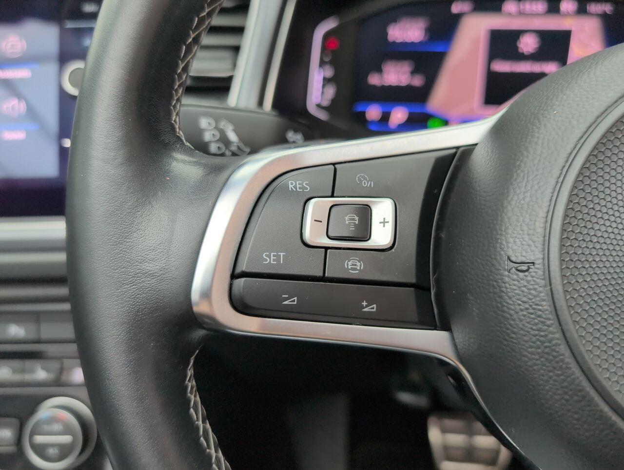 Used Volkswagen T-Roc 2021 for sale - 76424758: Photo 19