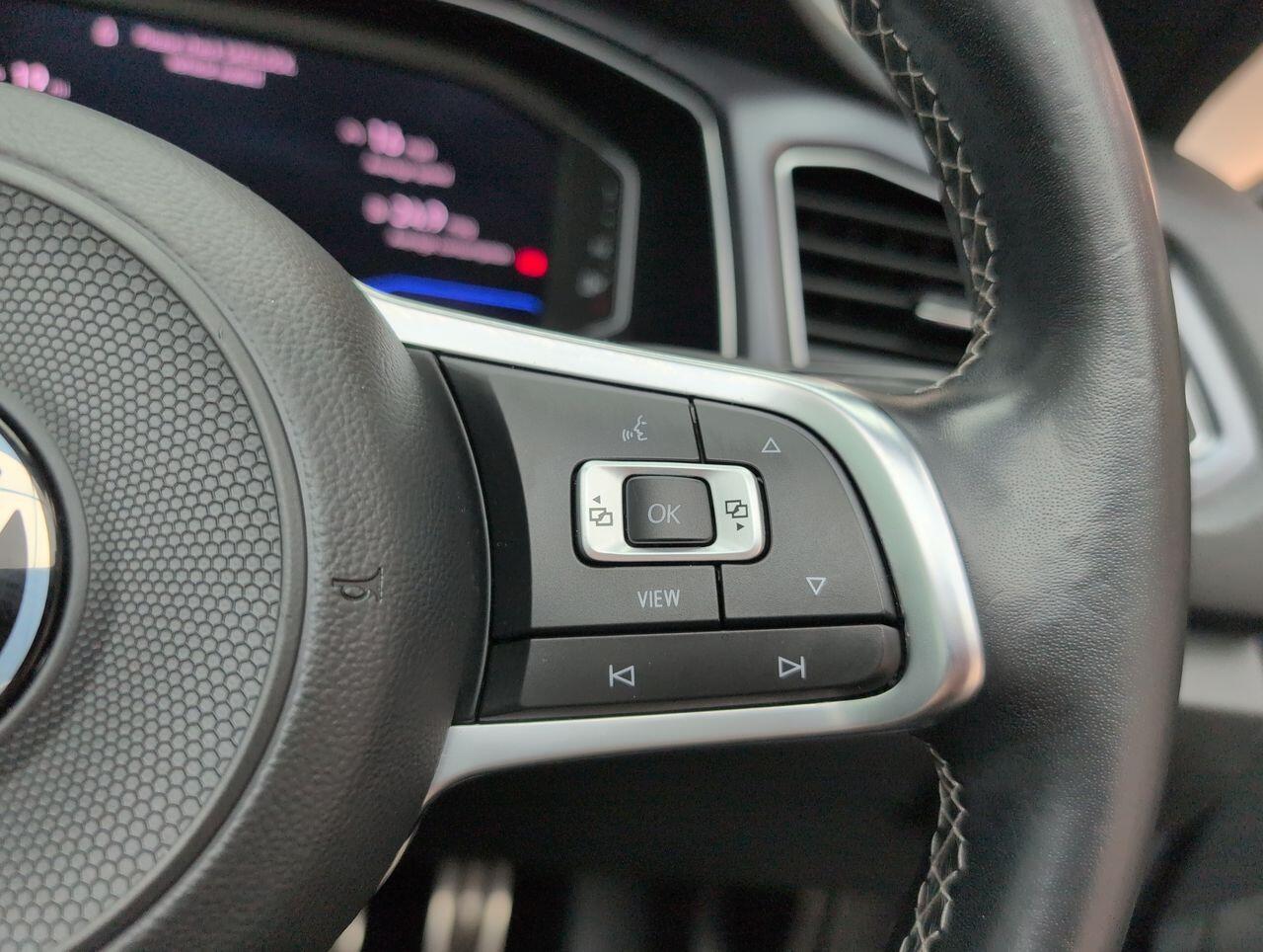 Used Volkswagen T-Roc 2021 for sale - 76424758: Photo 20