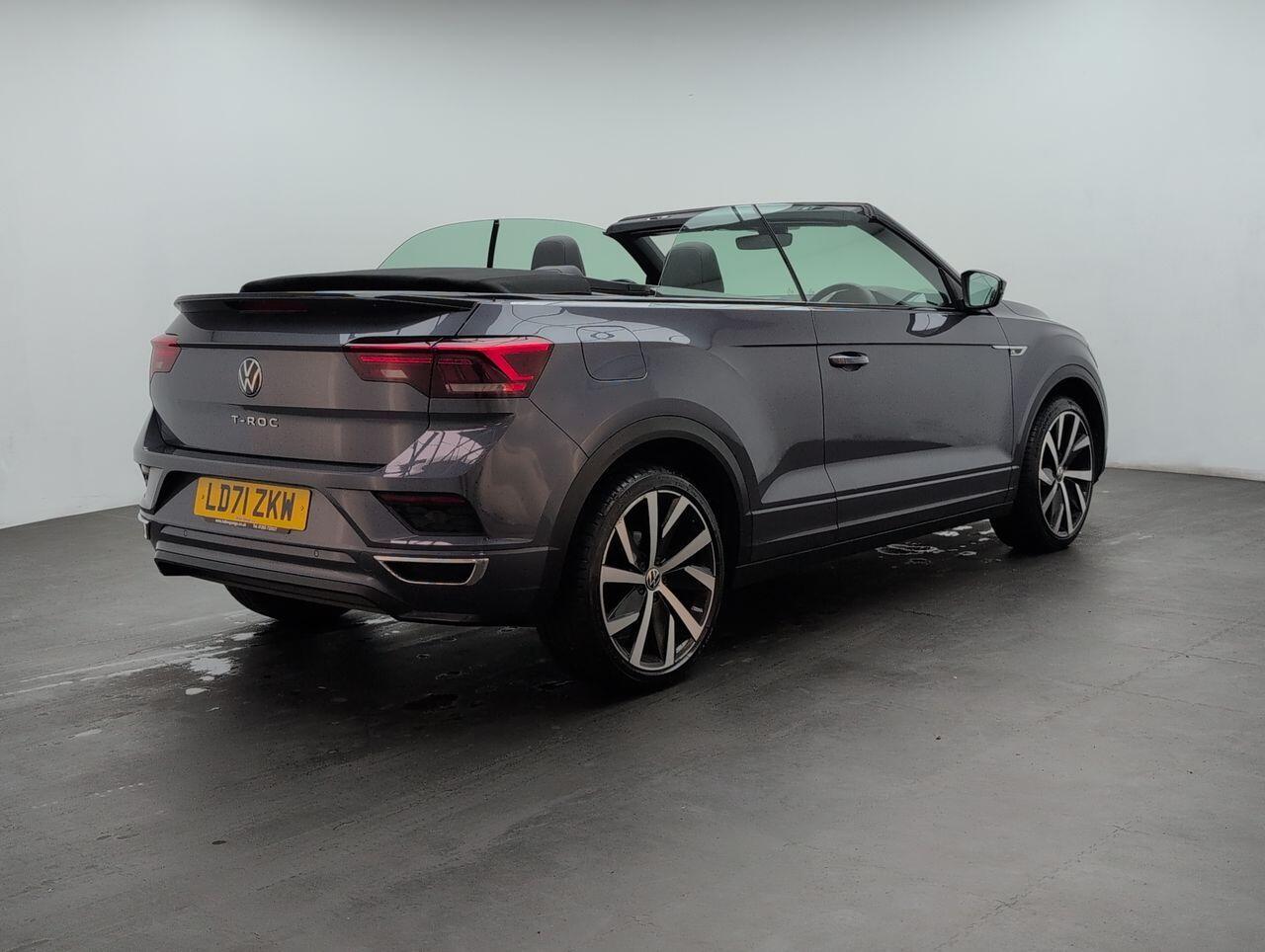 Used Volkswagen T-Roc 2021 for sale - 76424758: Photo 8