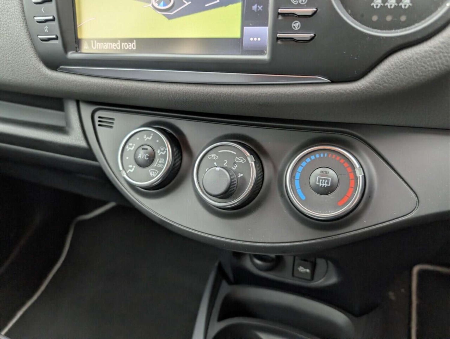 Used Toyota Yaris 2019 for sale - 78080732: Photo 21