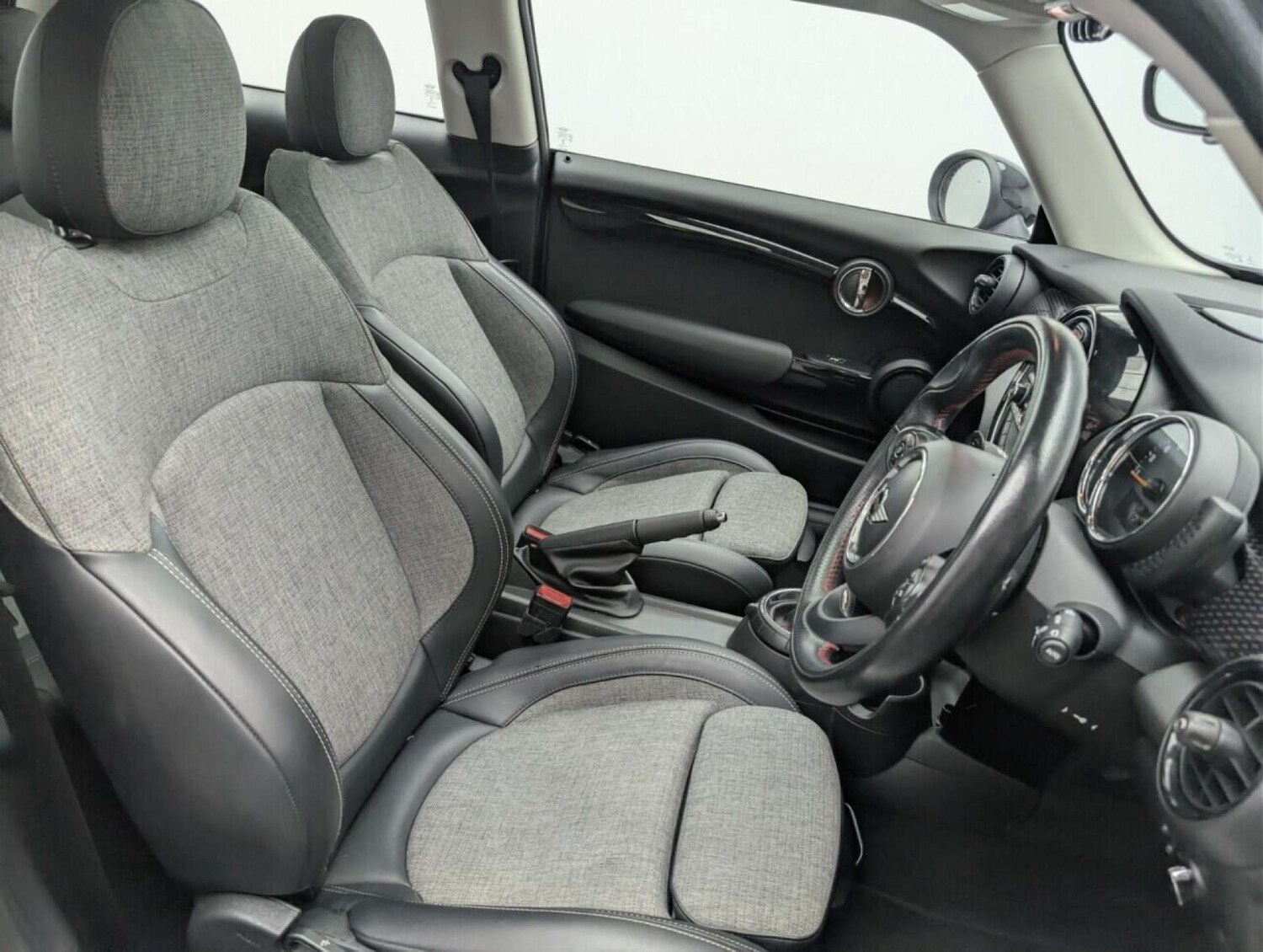 Used MINI Hatch 2016 for sale - 77714379: Photo 12