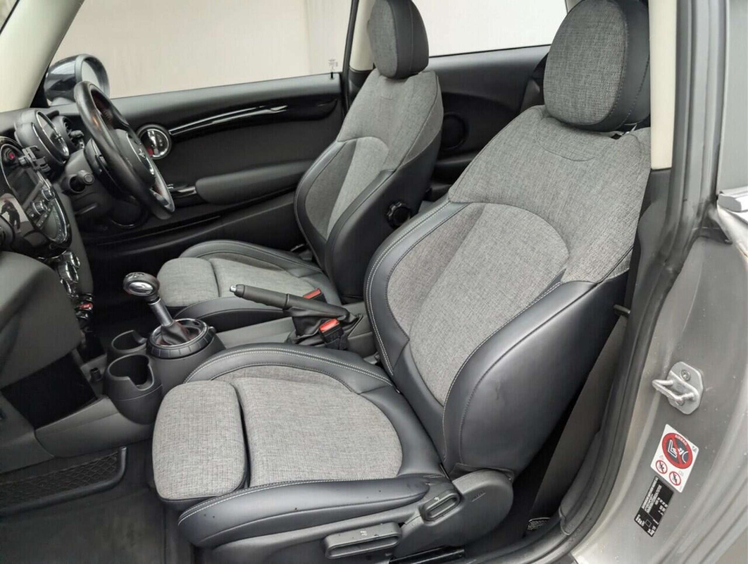 Used MINI Hatch 2016 for sale - 77714379: Photo 23