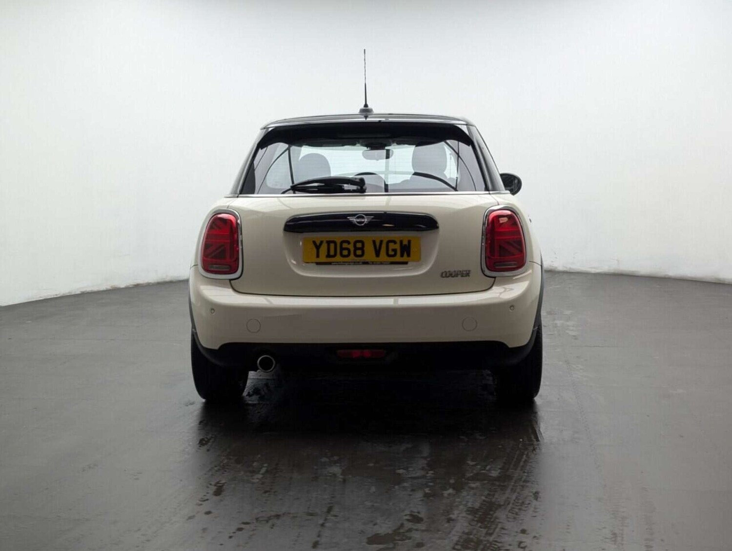 Used MINI Hatch 2019 for sale - 77714047: Photo 7