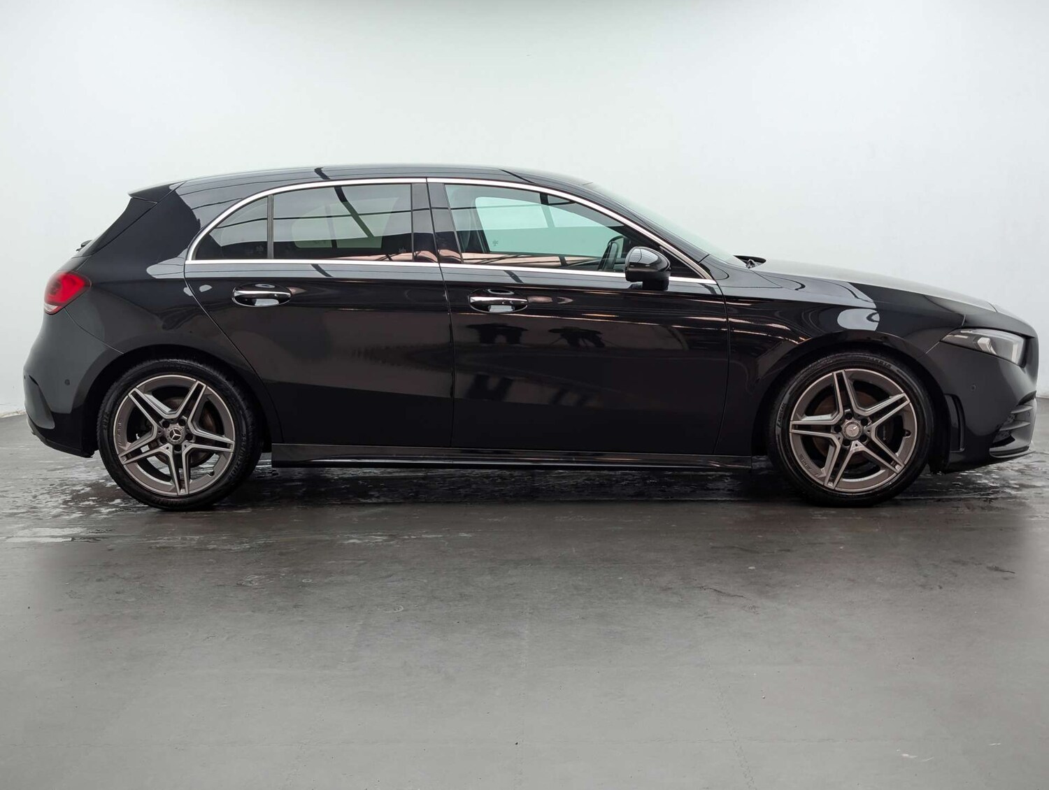 Used Mercedes-Benz A-Class 2018 for sale - 78218981: Photo 8