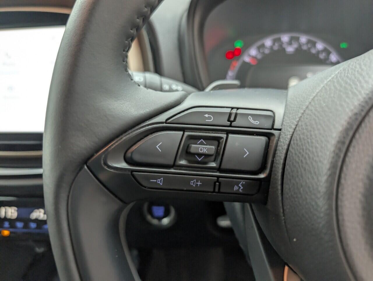 Used Toyota Aygo X 2022 for sale - 76423238: Photo 19