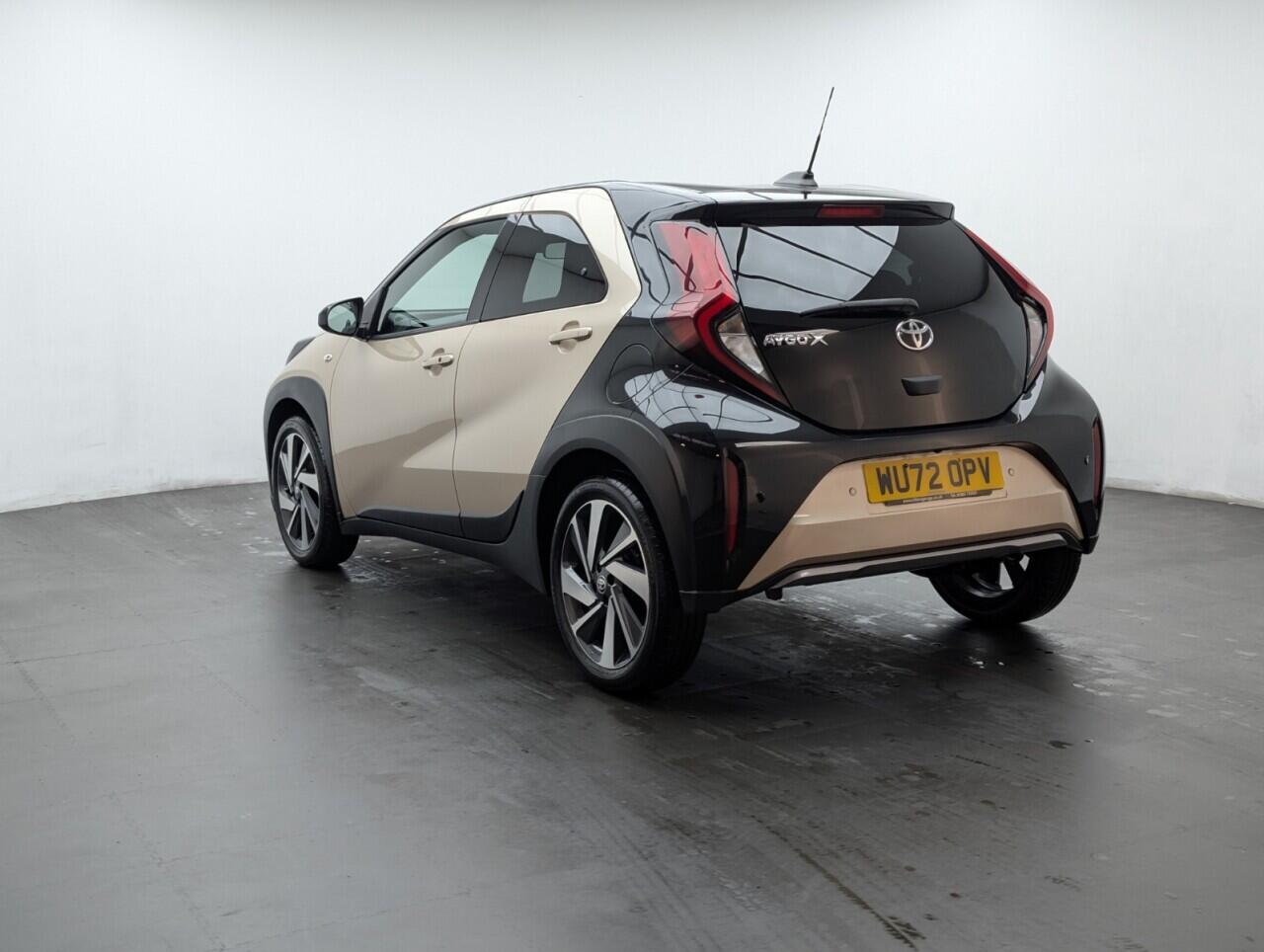 Used Toyota Aygo X 2022 for sale - 76423238: Photo 6