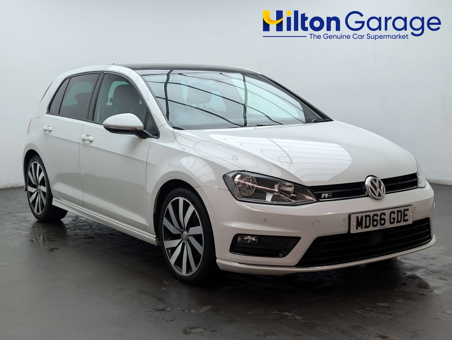 Used Volkswagen Golf 2017 for sale - 78122040: Photo 1