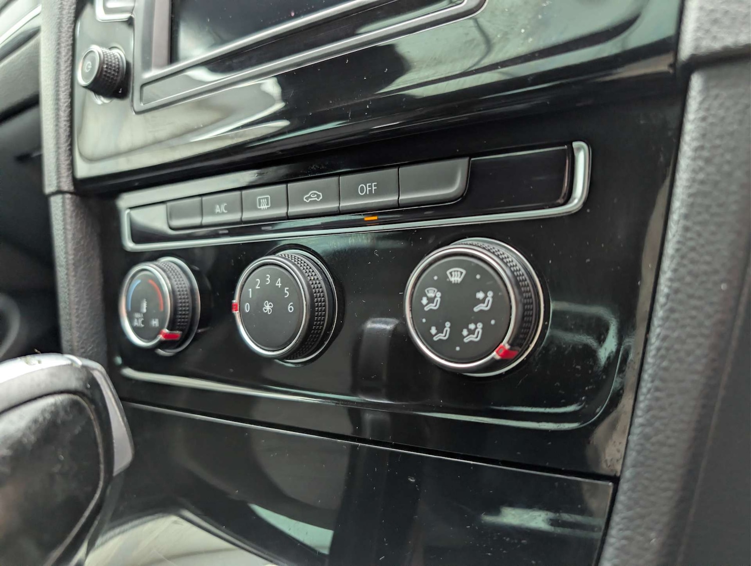 Used Volkswagen Golf 2017 for sale - 78122040: Photo 18