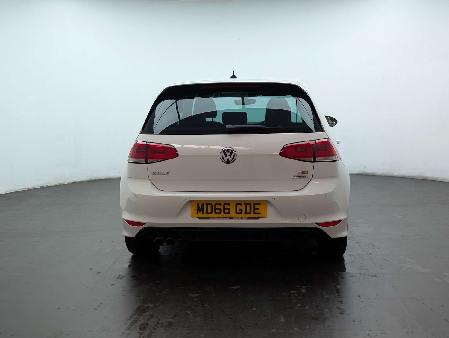 Used Volkswagen Golf 2017 for sale - 78122040: Photo 2