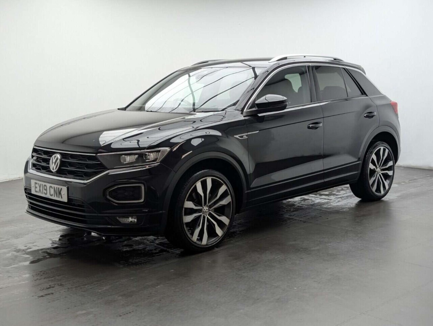 Used Volkswagen T-Roc 2019 for sale - 77713335: Photo 16