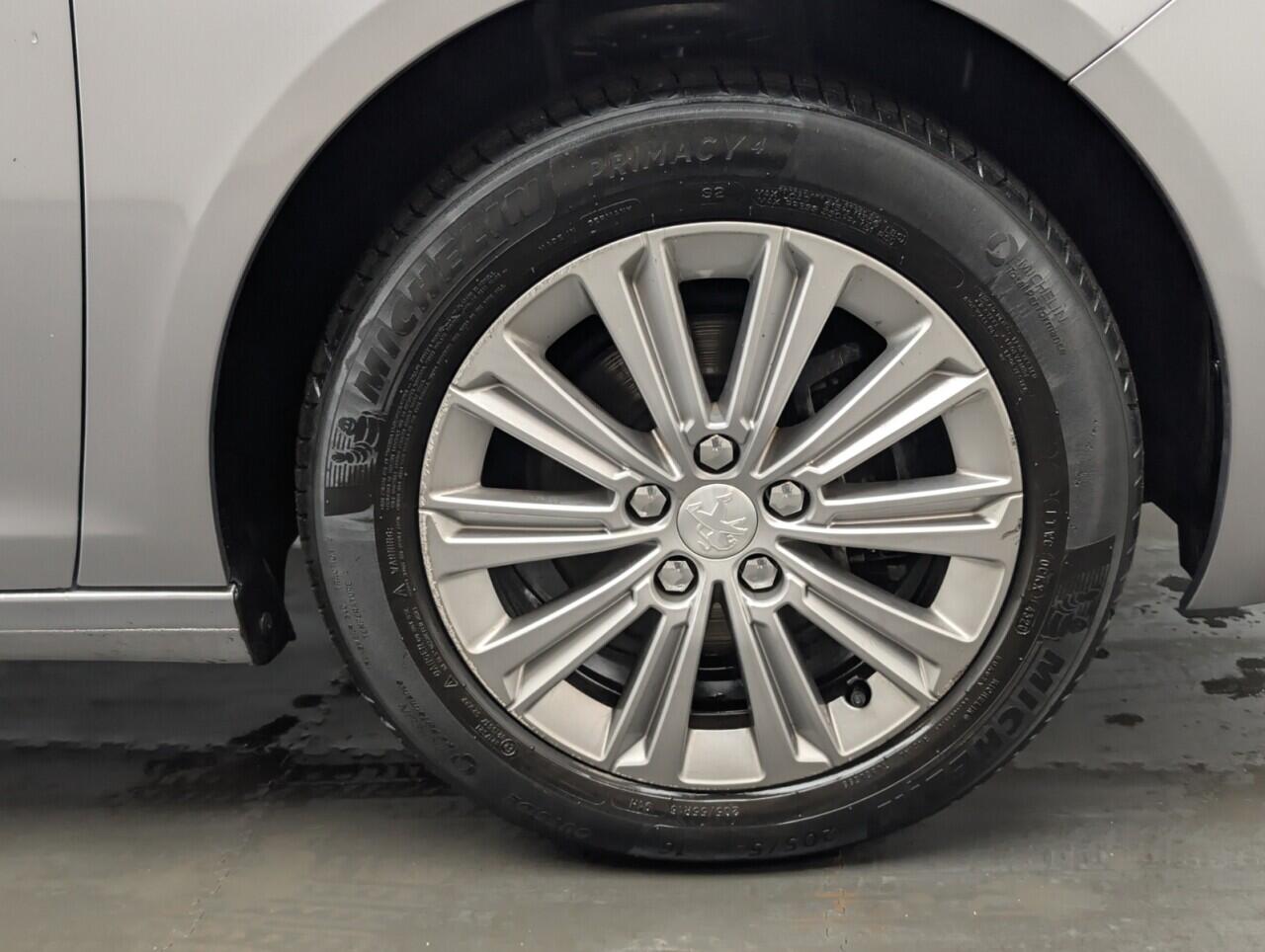 Used Peugeot 308 2021 for sale - 77549393: Photo 10