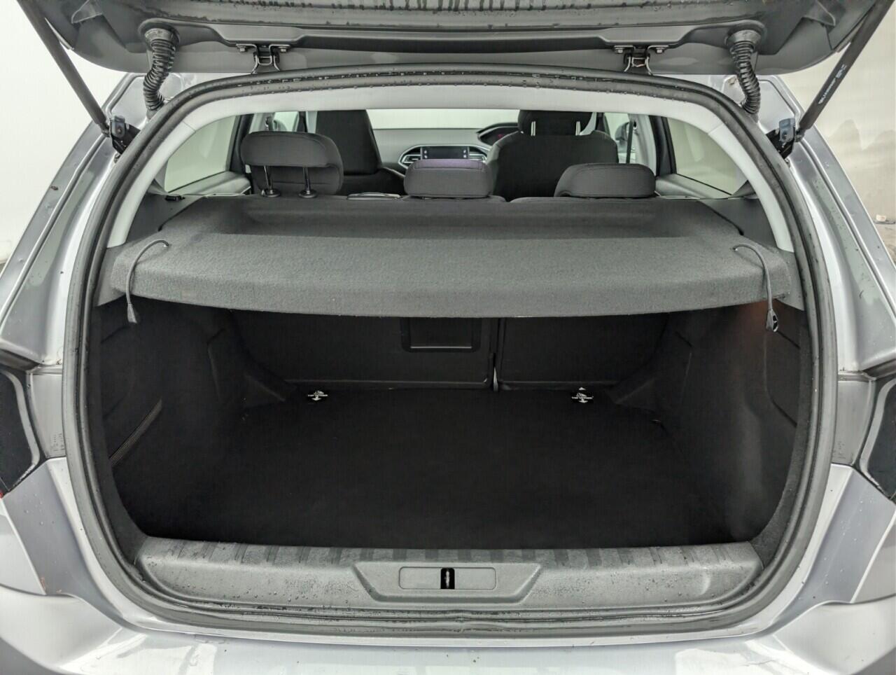 Used Peugeot 308 2021 for sale - 77549393: Photo 26