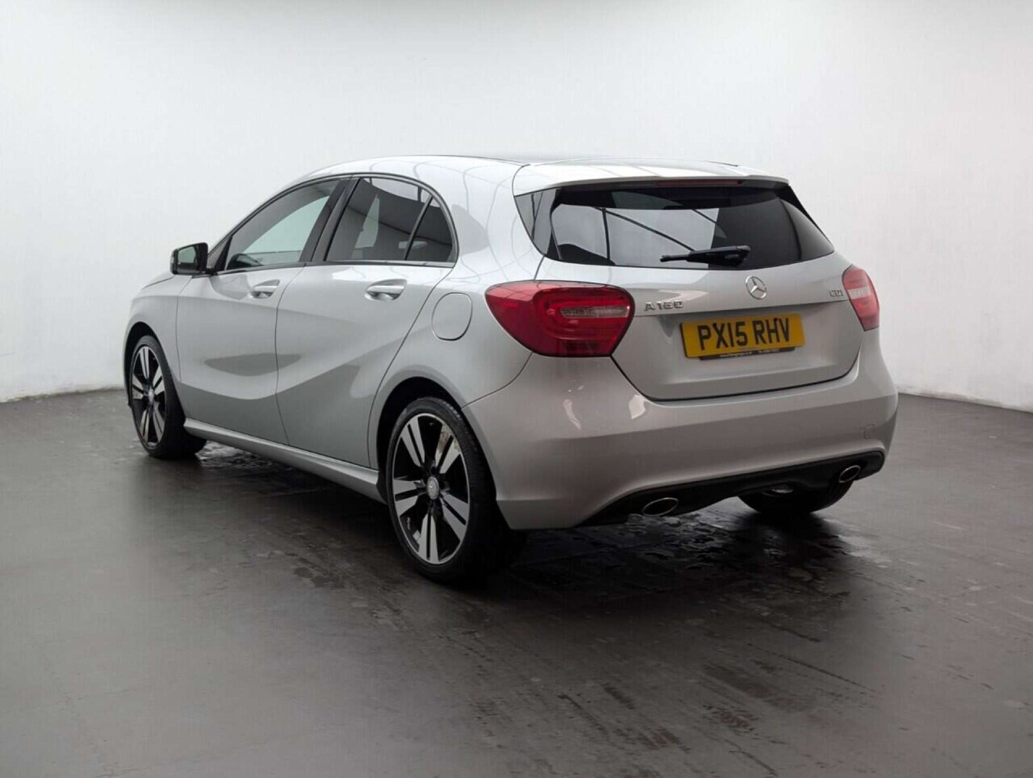 Used Mercedes-Benz A-Class 2015 for sale - 77714517: Photo 6