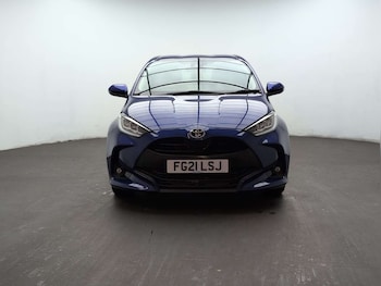 Used Toyota Yaris 2021 for sale - 79444508: Photo