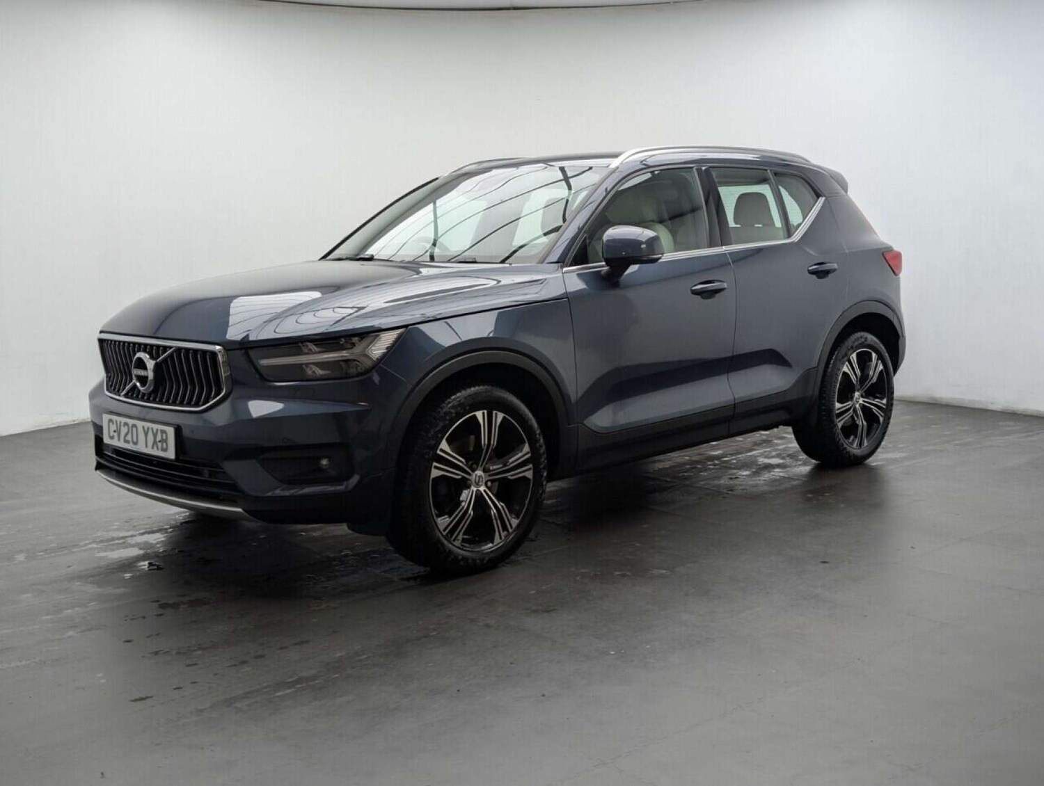 Used Volvo XC40 2020 for sale - 77713211: Photo 4
