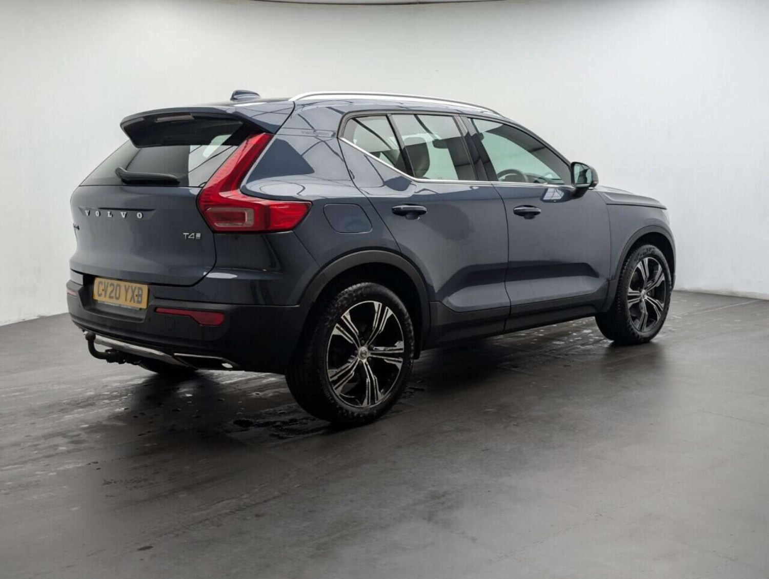 Used Volvo XC40 2020 for sale - 77713211: Photo 8