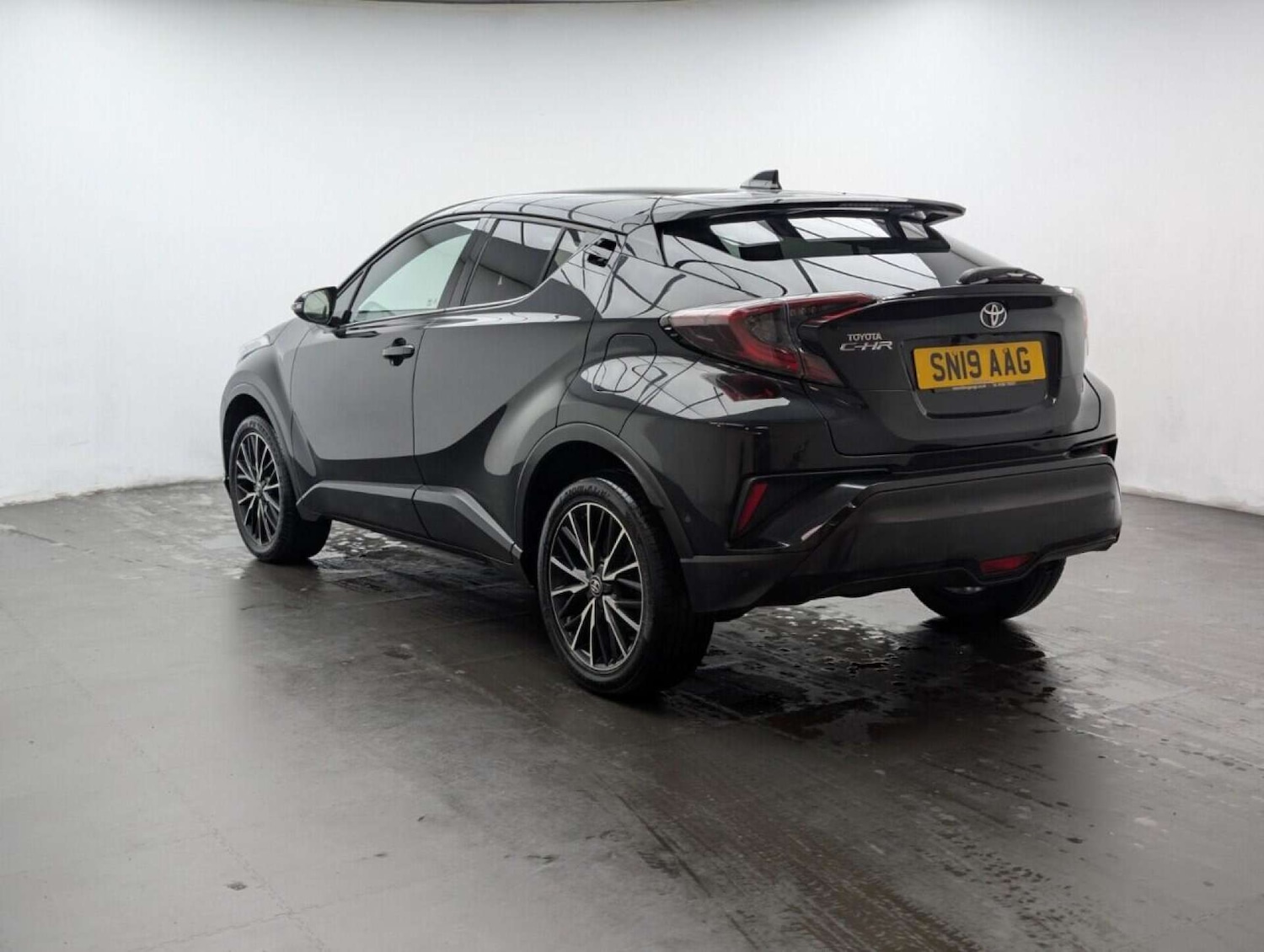 Used Toyota C-HR 2019 for sale - 77712982: Photo 6