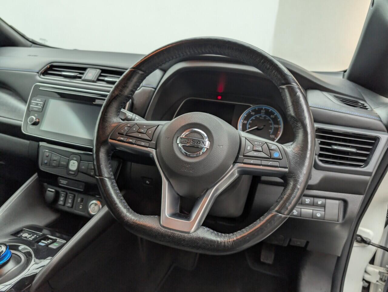 Used Nissan Leaf 2018 for sale - 76425546: Photo 23