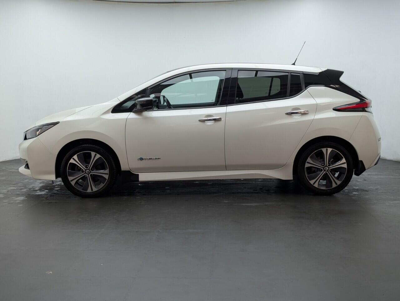 Used Nissan Leaf 2018 for sale - 76425546: Photo 5