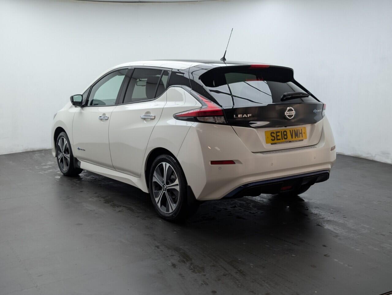 Used Nissan Leaf 2018 for sale - 76425546: Photo 6