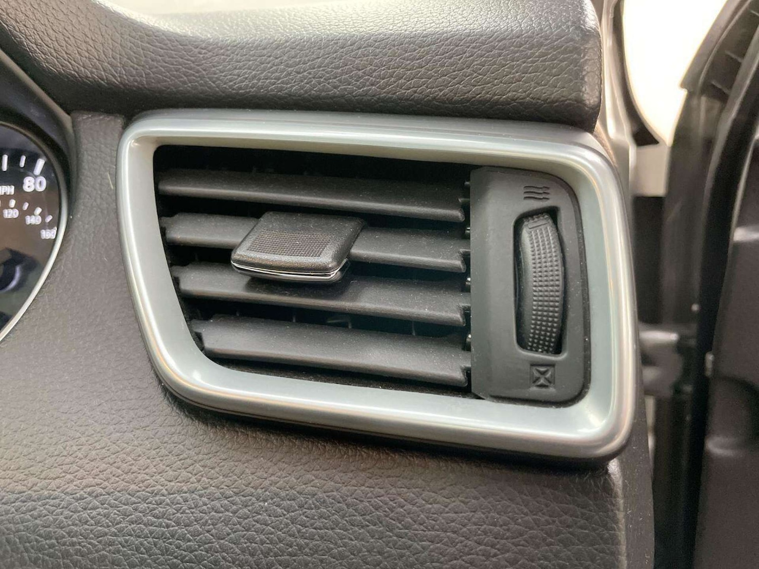 Used Nissan Qashqai 2019 for sale - 77714876: Photo 22