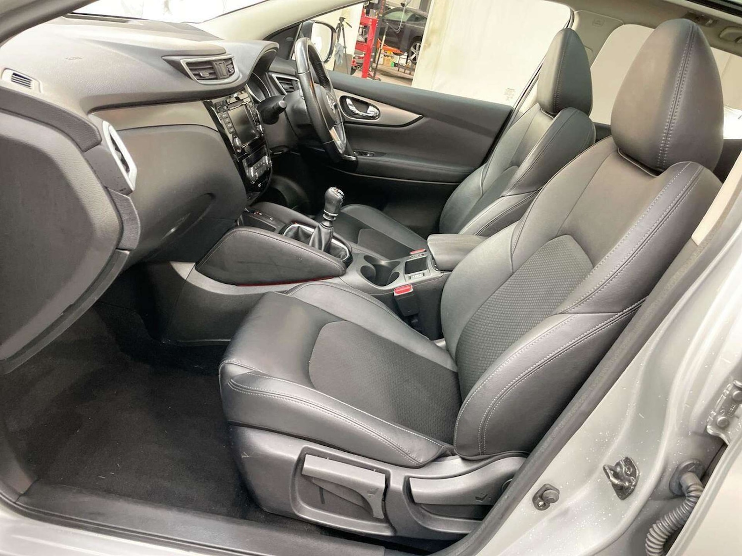 Used Nissan Qashqai 2019 for sale - 77714876: Photo 32