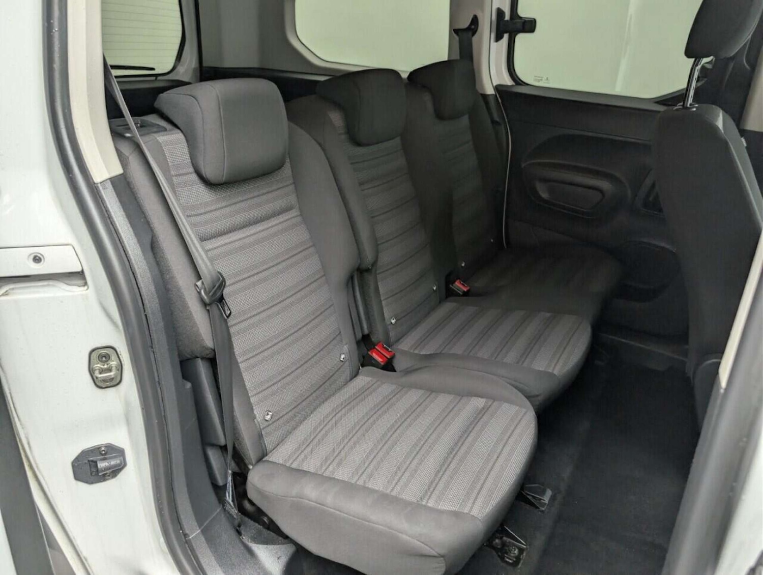 Used Vauxhall Combo Life 2019 for sale - 77988281: Photo 28