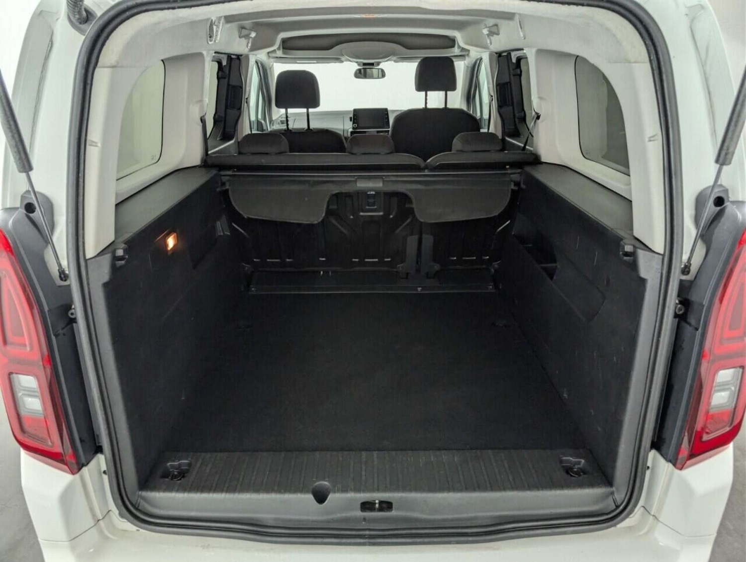 Used Vauxhall Combo Life 2019 for sale - 77988281: Photo 29