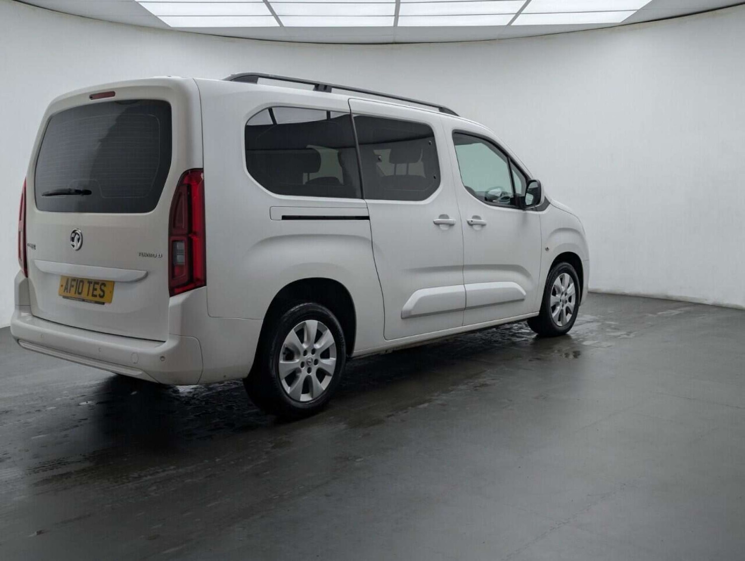 Used Vauxhall Combo Life 2019 for sale - 77988281: Photo 9
