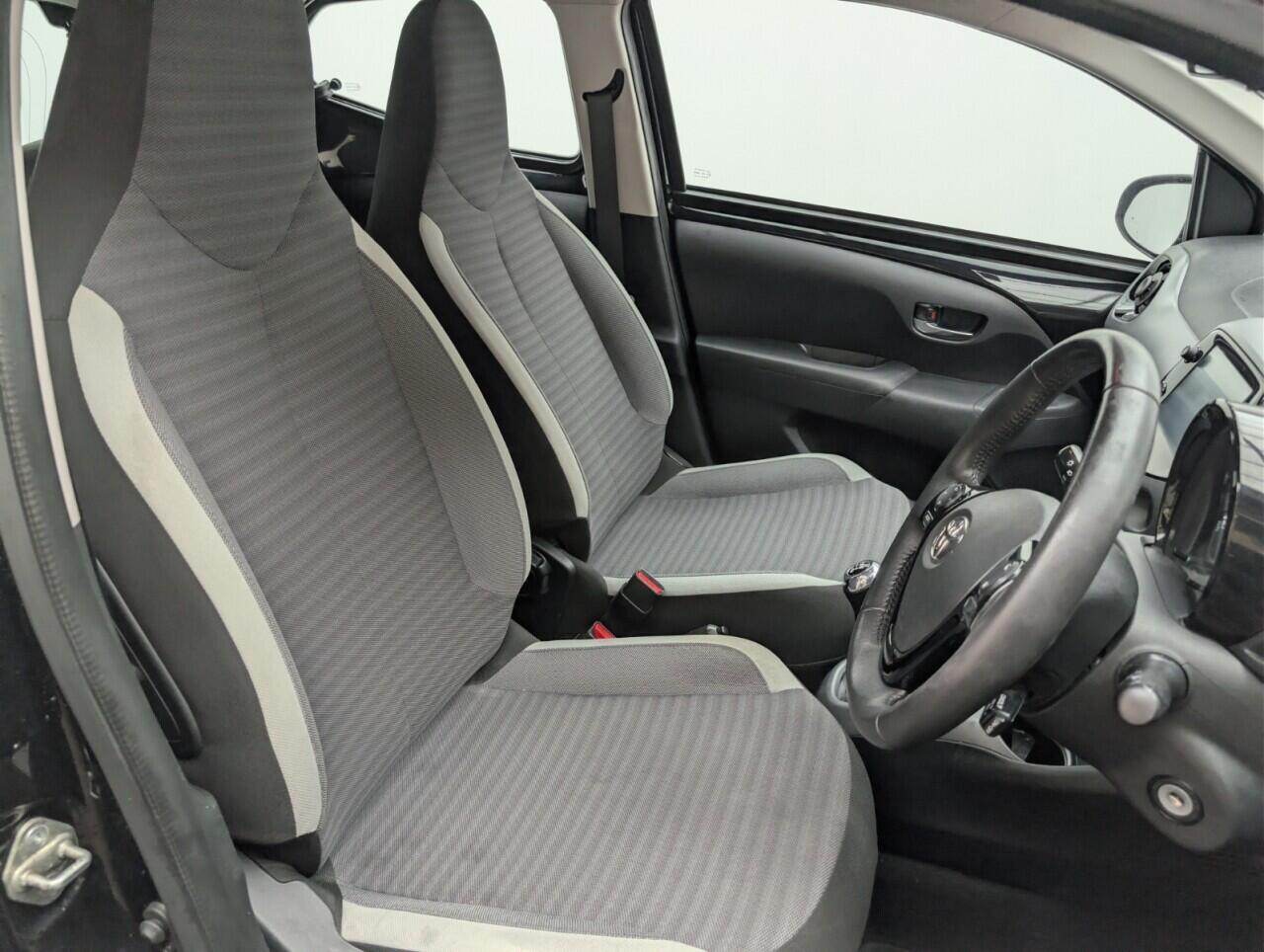 Used Toyota AYGO 2020 for sale - 77525008: Photo 12