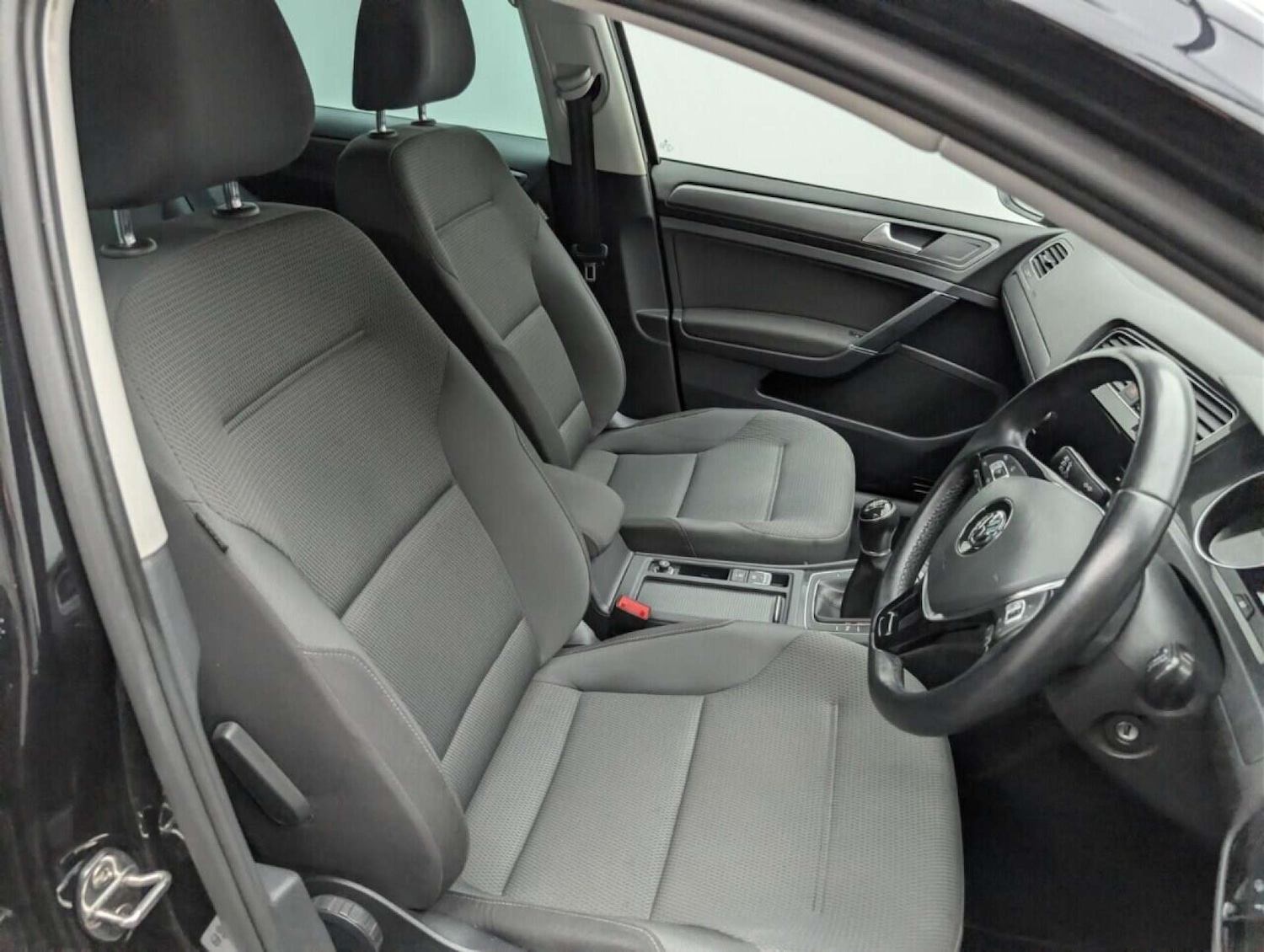 Used Volkswagen Golf 2020 for sale - 77713262: Photo 12