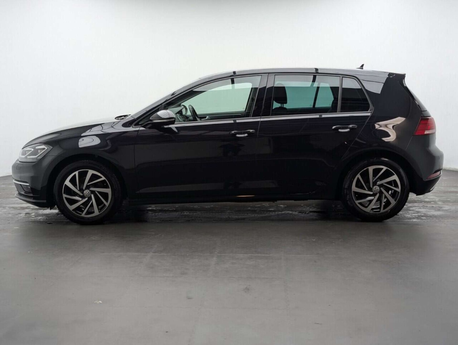 Used Volkswagen Golf 2020 for sale - 77713262: Photo 5