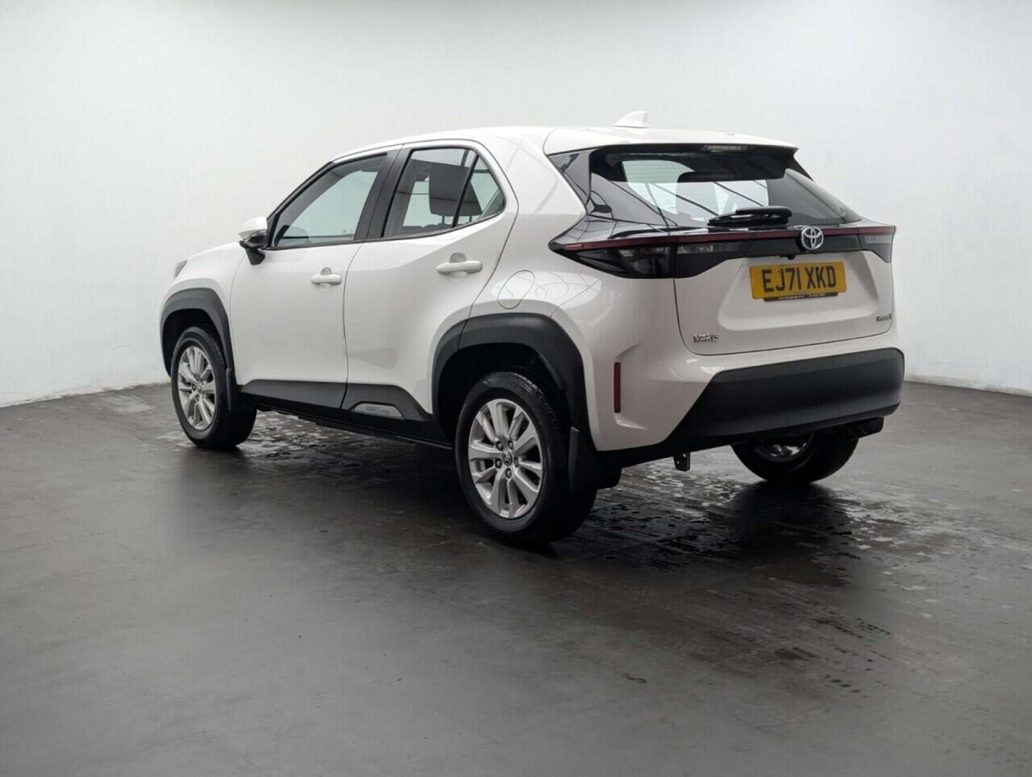 Used Toyota Yaris Cross 2022 for sale - 77714439: Photo 6