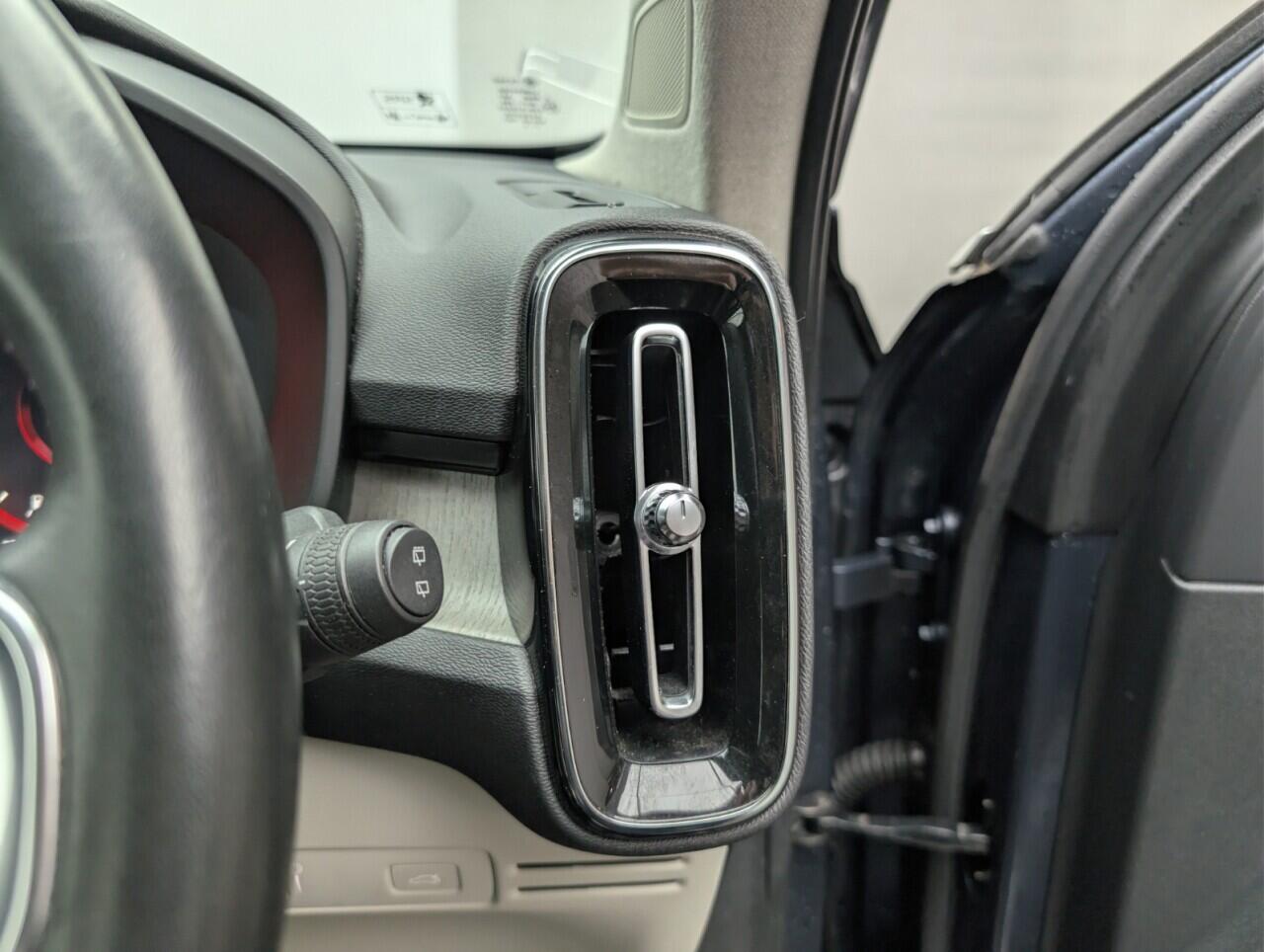 Used Volvo XC40 2020 for sale - 77190996: Photo 19