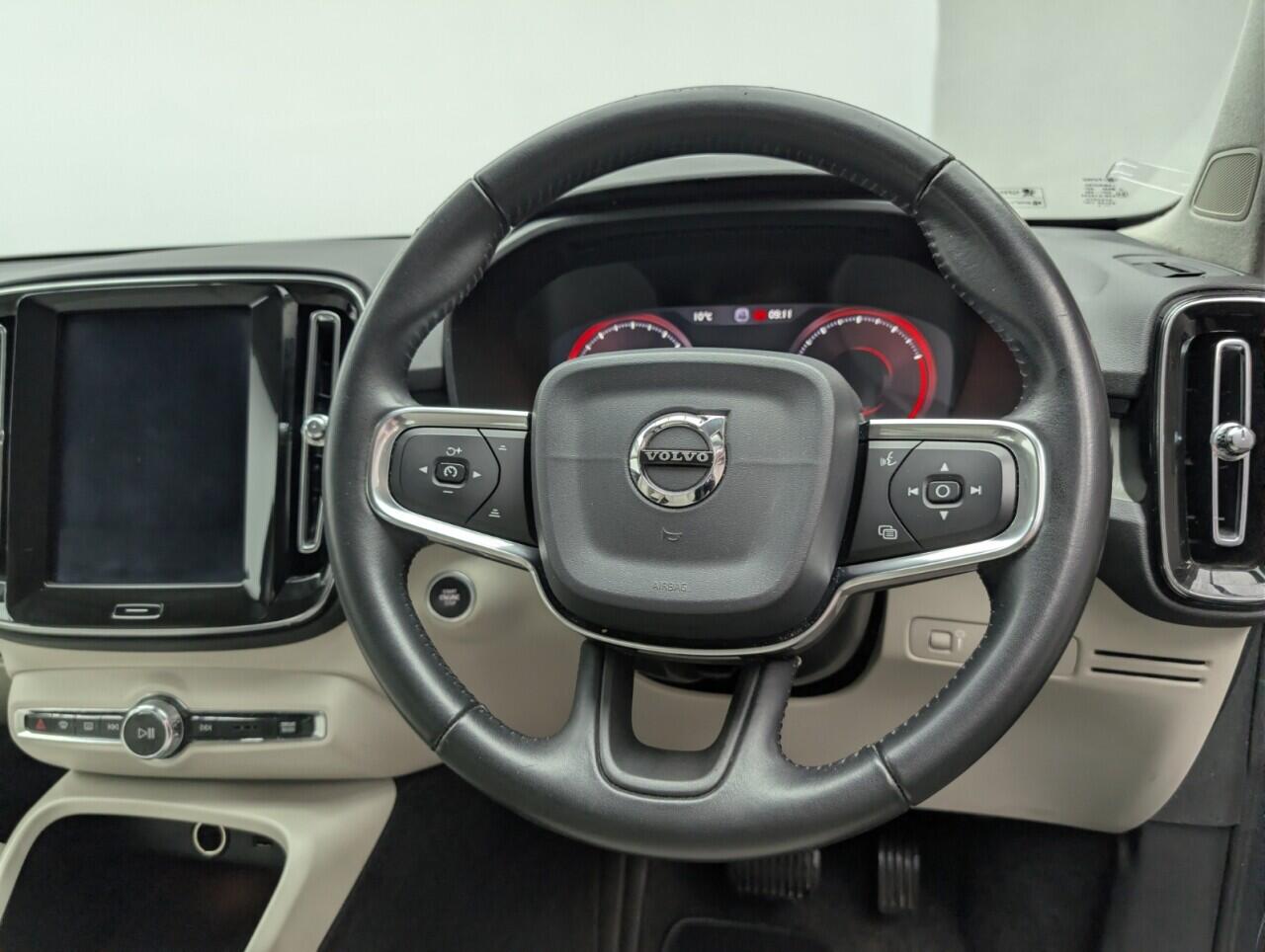 Used Volvo XC40 2020 for sale - 77190996: Photo 21