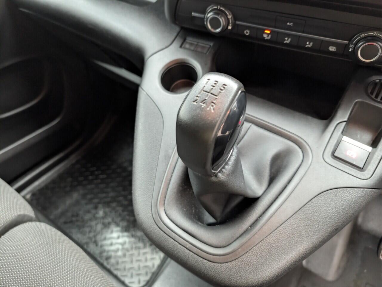 Used Peugeot Partner 2021 for sale - 77202816: Photo 16