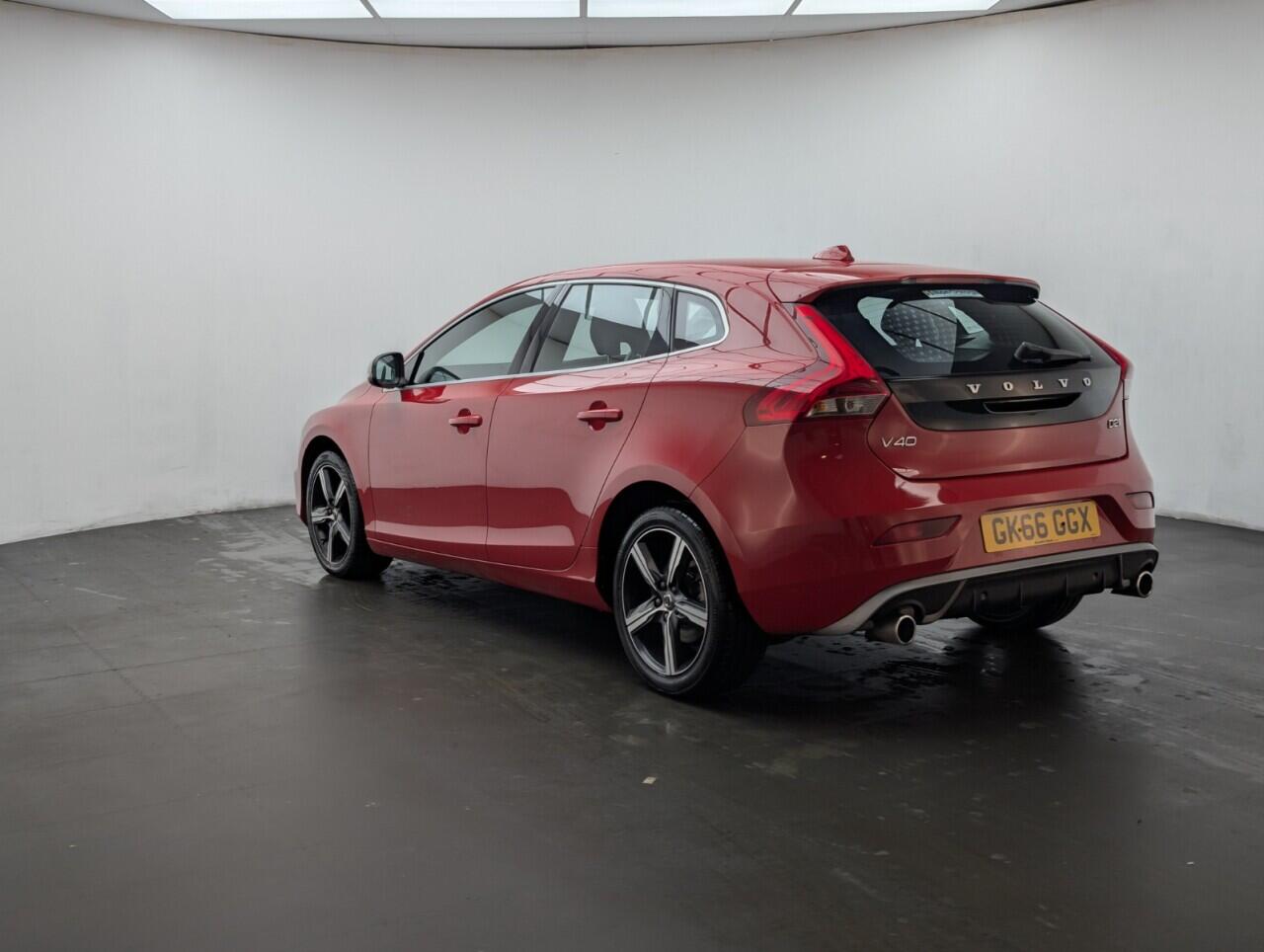 Used Volvo V40 2016 for sale - 76562242: Photo 6
