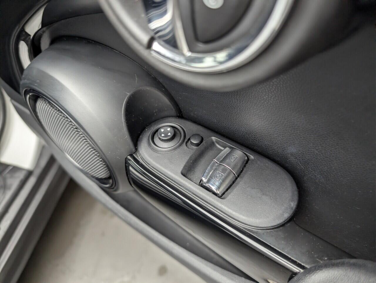 Used MINI Hatch 2017 for sale - 77343773: Photo 18