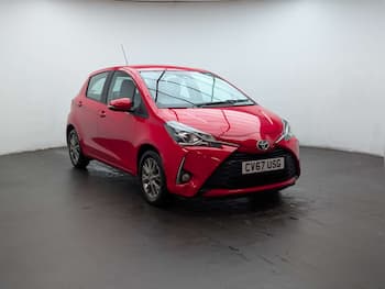 Used Toyota Yaris 2017 for sale - 79841688: Photo