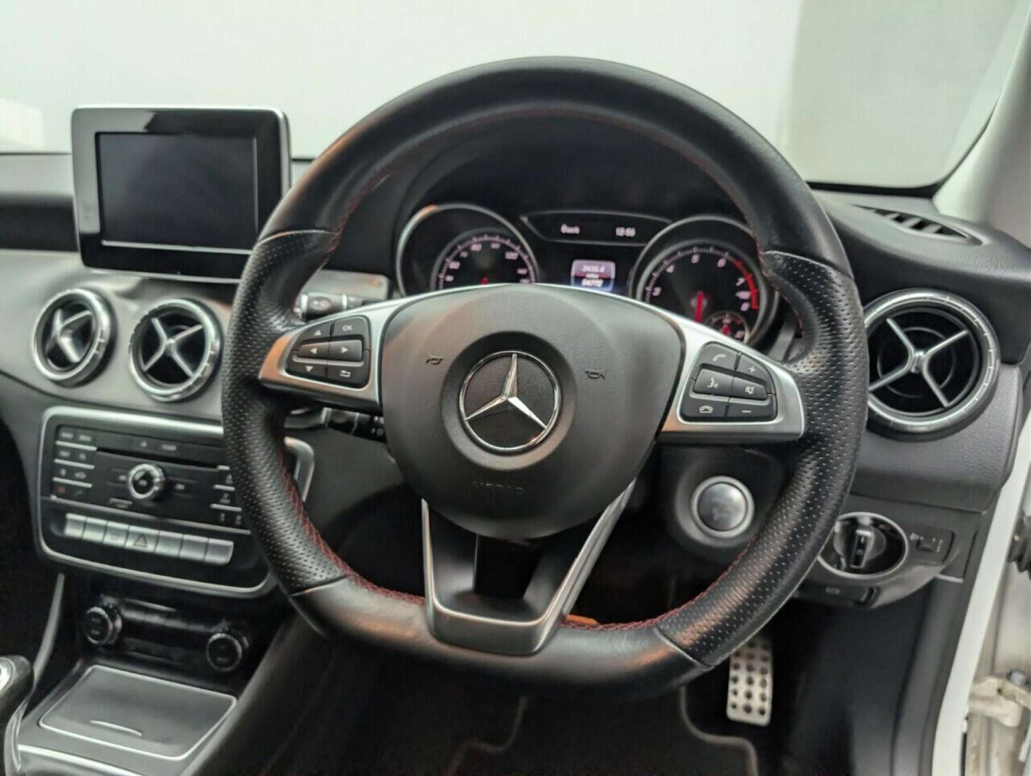 Used Mercedes-Benz CLA 2019 for sale - 77713140: Photo 22