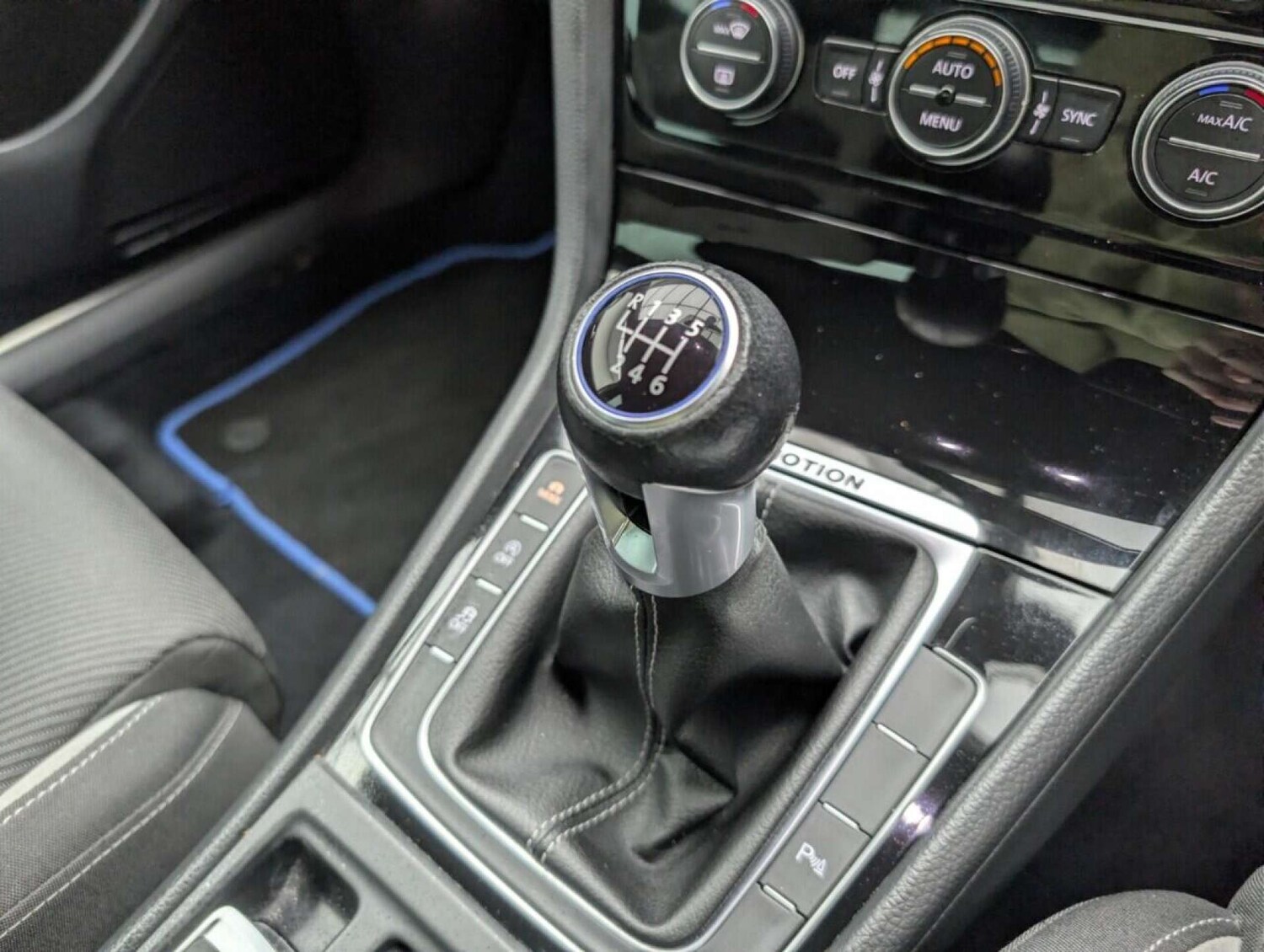 Used Volkswagen Golf 2015 for sale - 77714218: Photo 16